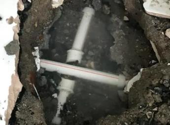 平罗阳台漏水维修公司为您分享楼上楼下漏水怎么处理